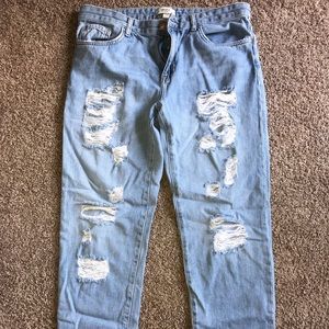 Forever 21 Size 29 Mid Rise Boyfriend Jeans
